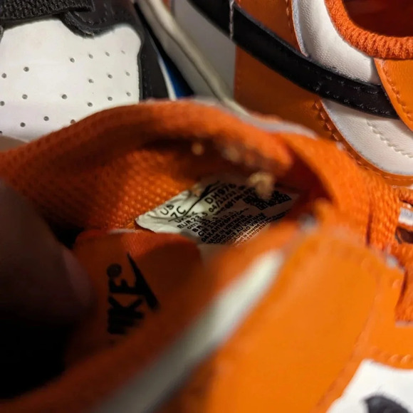 Nike dunk low panda white black and Nike dunk low TD Halloween 2022 - Picture 8 of 8